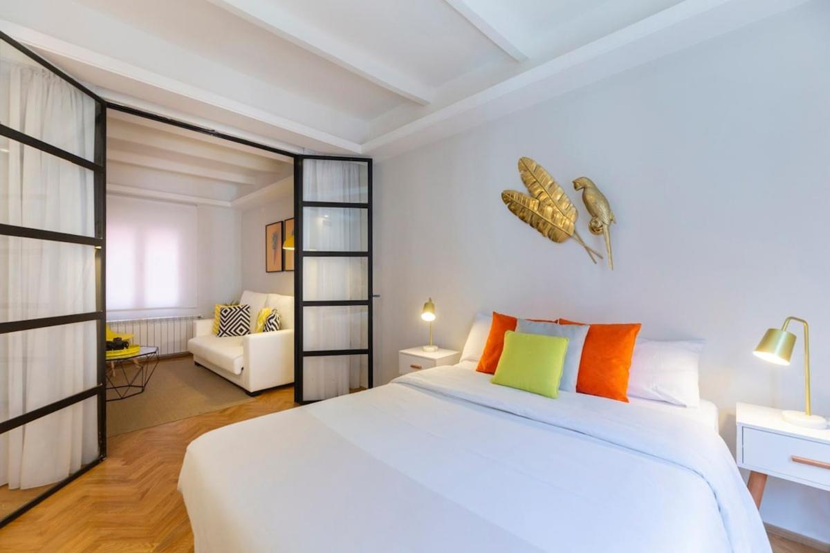 Apartamento Autentico Y Centrico Madrid Kültér fotó