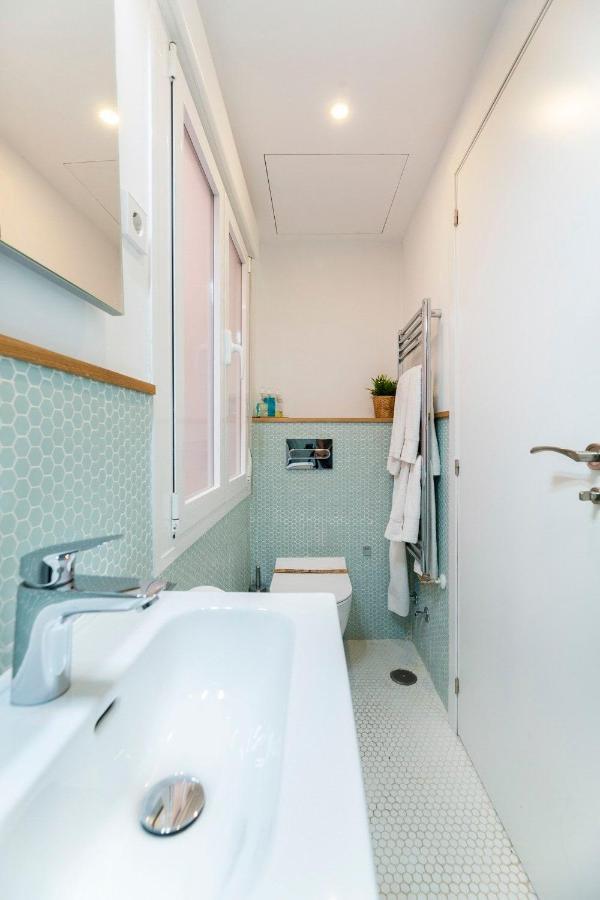 Apartamento Autentico Y Centrico Madrid Kültér fotó