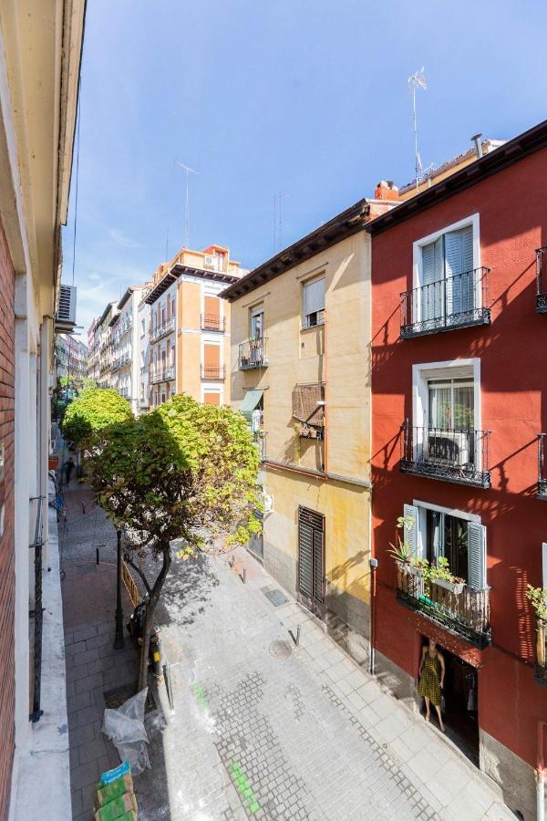 Apartamento Autentico Y Centrico Madrid Kültér fotó